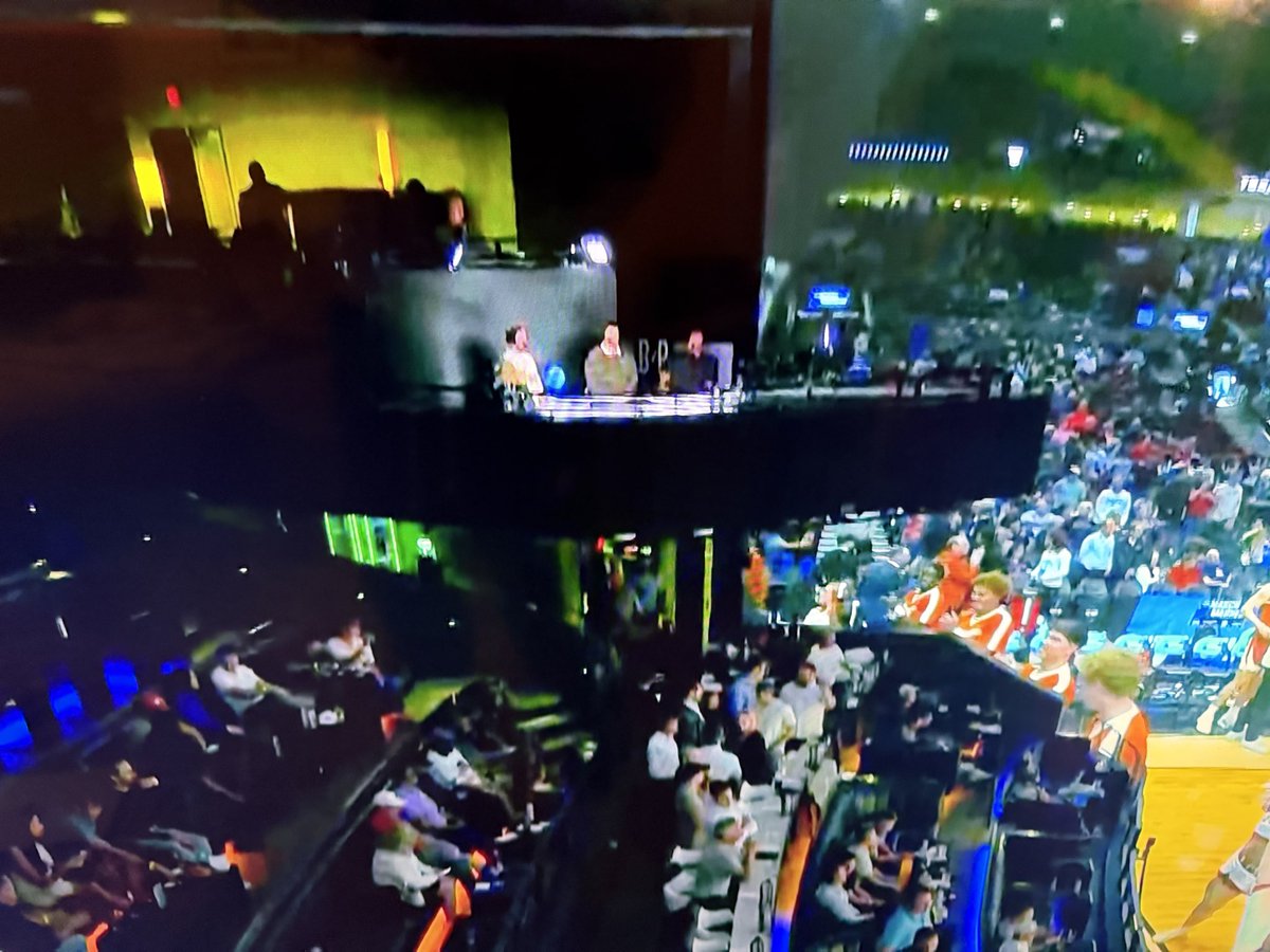 Ryan Hammer🔨 tweet media