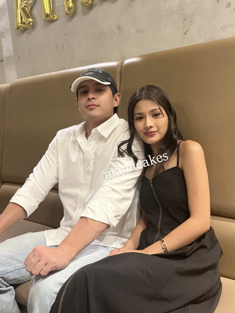 mamiofazralph's tweet photo. mayor Rafael and his first lady AZ 🥰🥰 https://t.co/C50yHXOyhT