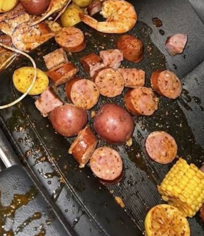 Trend Sphere tweet media