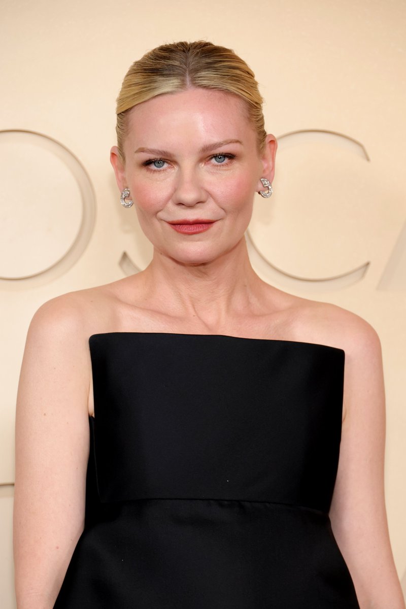 Complex Pop Culture tweet media