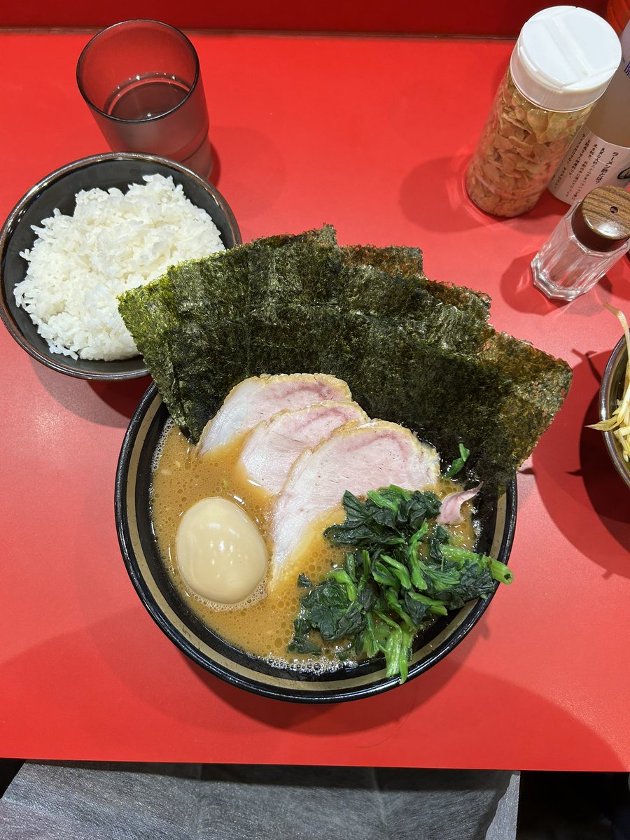 みさき tweet media