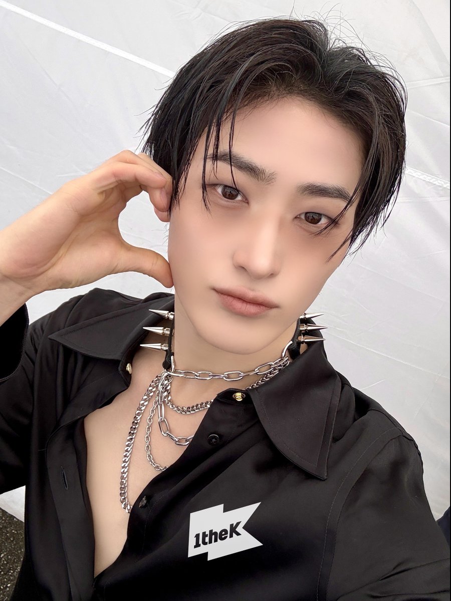 1theK(원더케이) tweet media