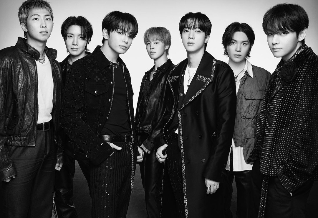 About Music tweet media