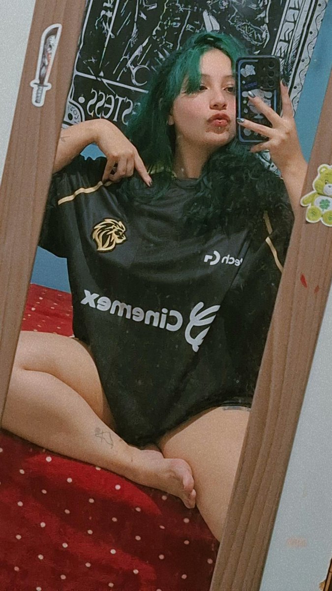 LYON jenny oitentista tweet media