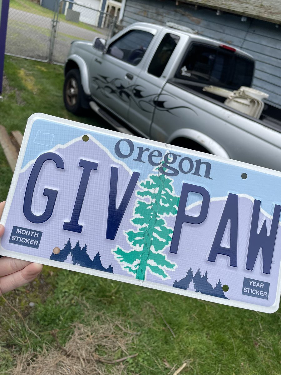 erin 𓆱 tweet media