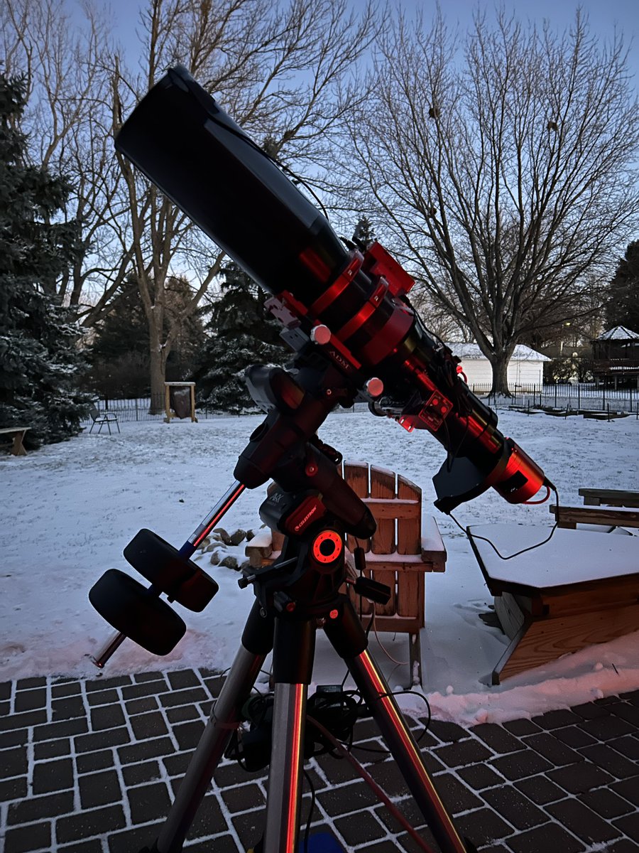 AstroTanja tweet media