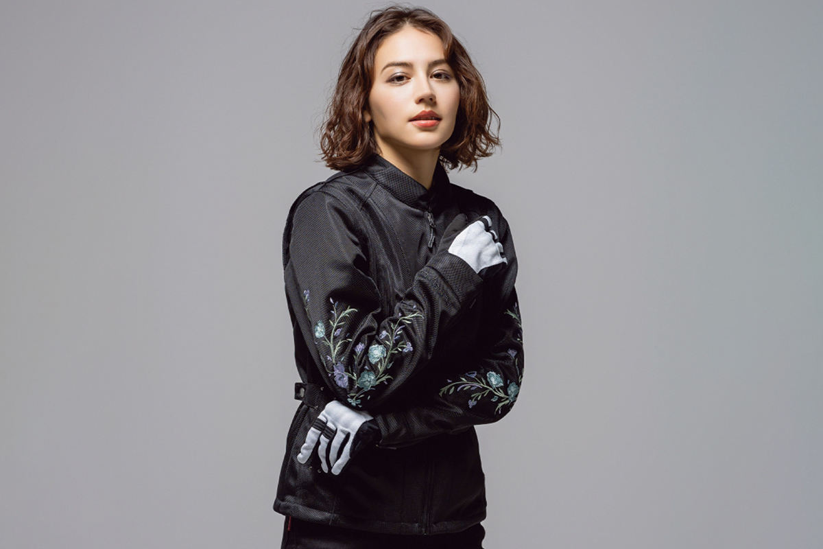 tandemstyle's tweet photo. 女性ライダーにオススメ:RossoStyleLab・Urbanism【2026年春夏】ライディングウエアセレクション | タンデムスタイル
https://t.co/2saoMCoKHl
#タンデムスタイル #バイク #ビギナー #2026年春夏ウエア #RossoStyleLab #レディス #ライディングウエア #Sponsored #Urbanism https://t.co/4ZL1DjCNb6