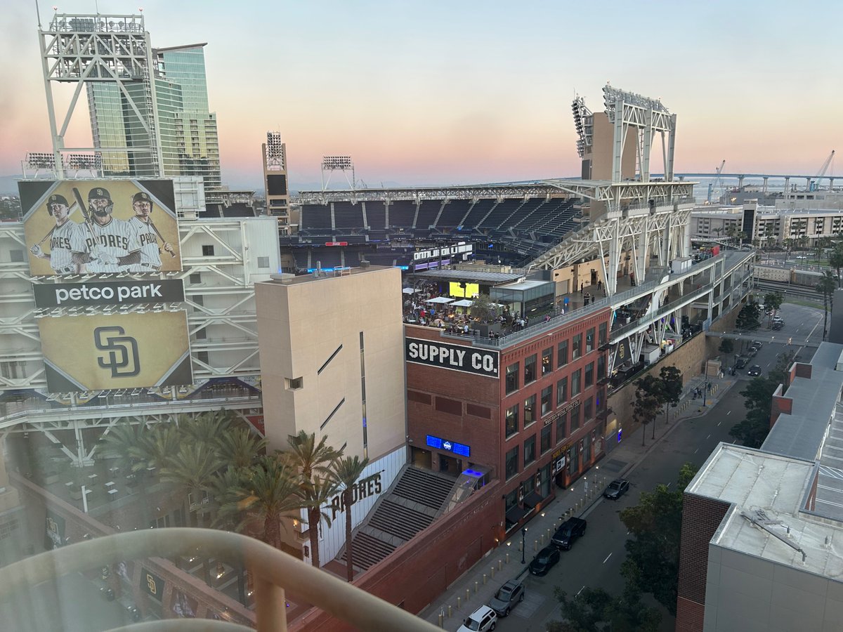 Jean-Francois Desmeules tweet media