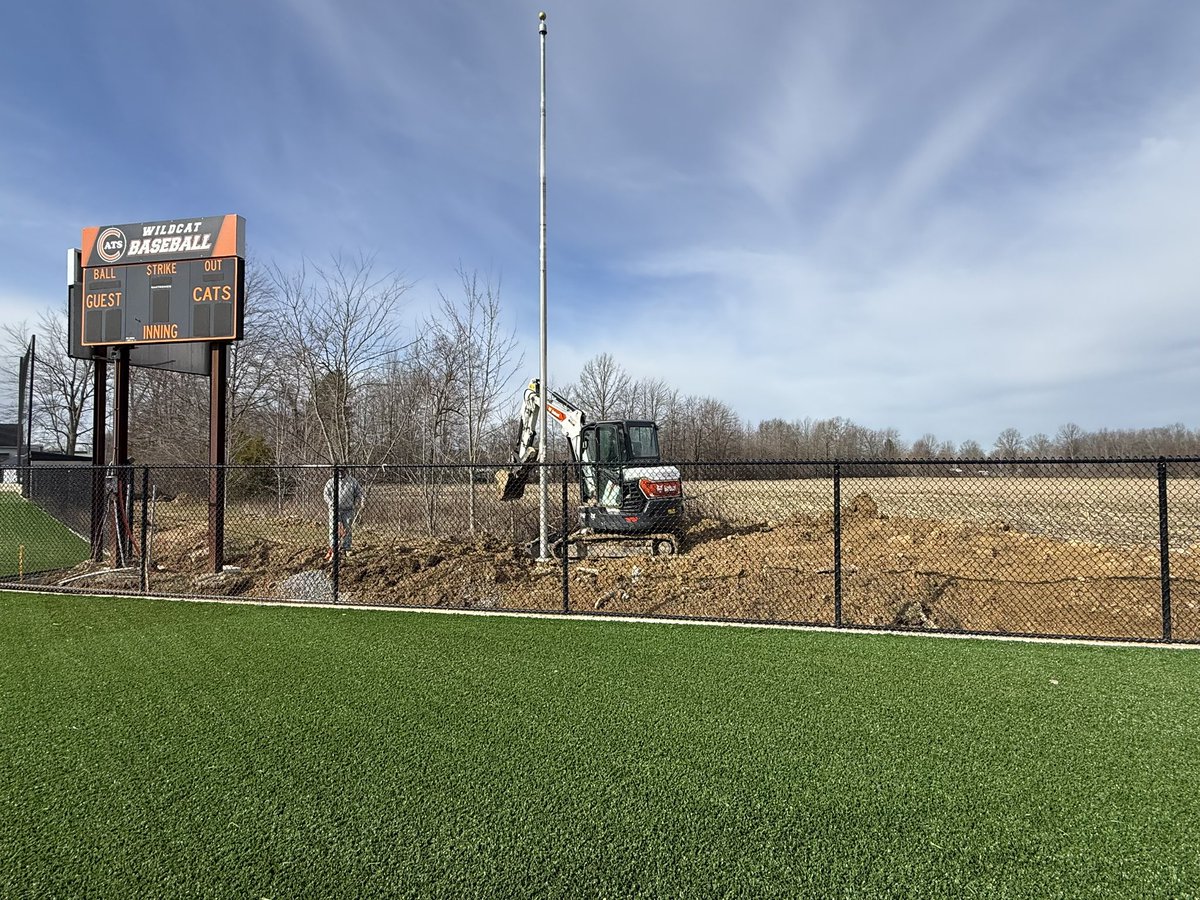 Whiteoak Jr./Sr. HS tweet media