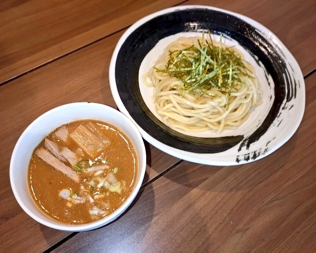 坂戸つけめん 国武屋 アカネン tweet media