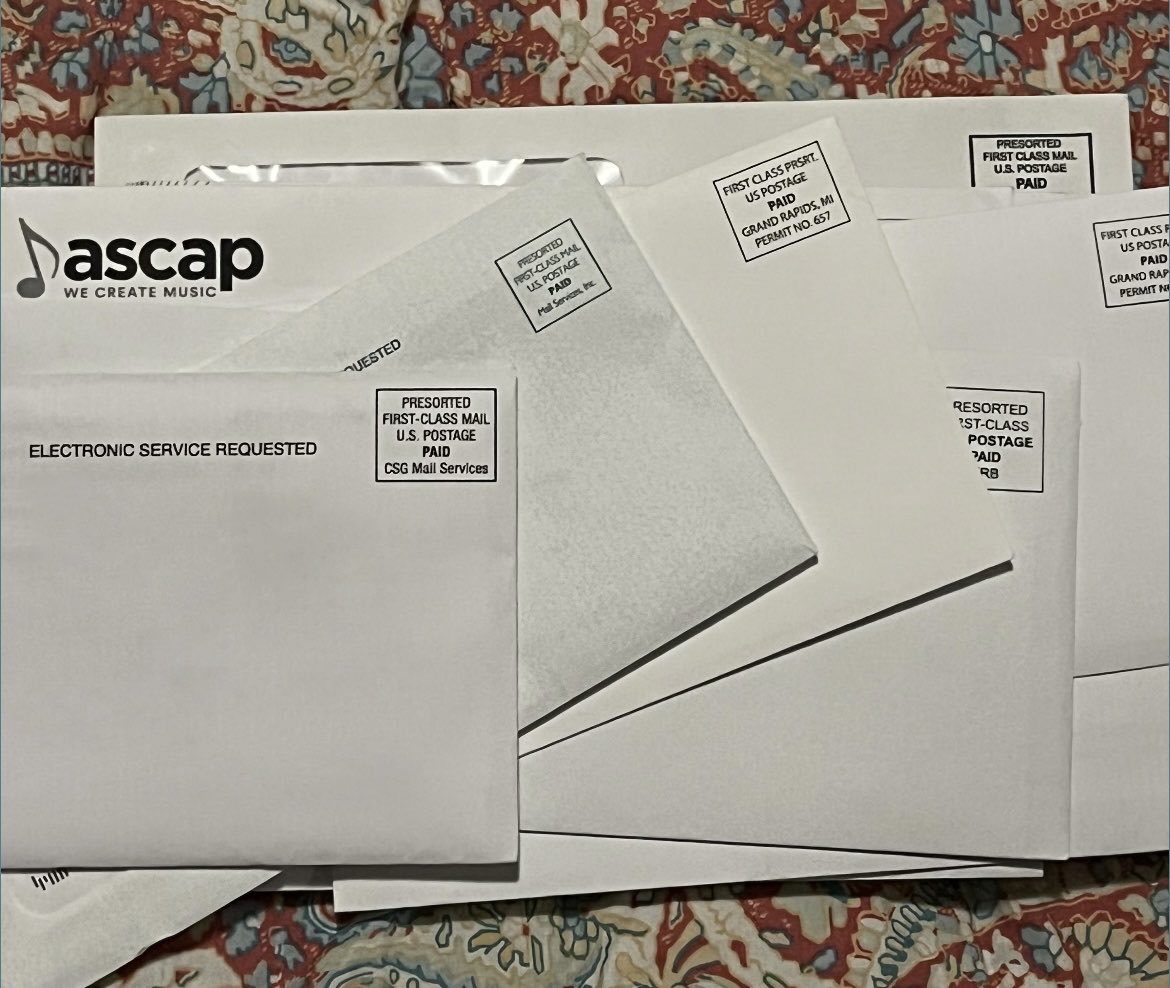 Nitty Scott tweet media