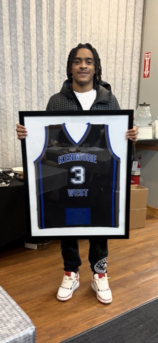 KW_Basketball's tweet photo. Awesome time celebrating the efforts of our players at our banquet tonight!

Looking forward to the future of the program with great kids ready to work!

We will miss our seniors Harlem Brannon and Avahn Jackson. Lucky I got to coach these two phenomenal and hardworking kids! https://t.co/g5U6qnM6rb