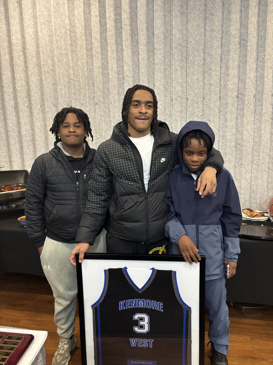 KW_Basketball's tweet photo. Awesome time celebrating the efforts of our players at our banquet tonight!

Looking forward to the future of the program with great kids ready to work!

We will miss our seniors Harlem Brannon and Avahn Jackson. Lucky I got to coach these two phenomenal and hardworking kids! https://t.co/g5U6qnM6rb