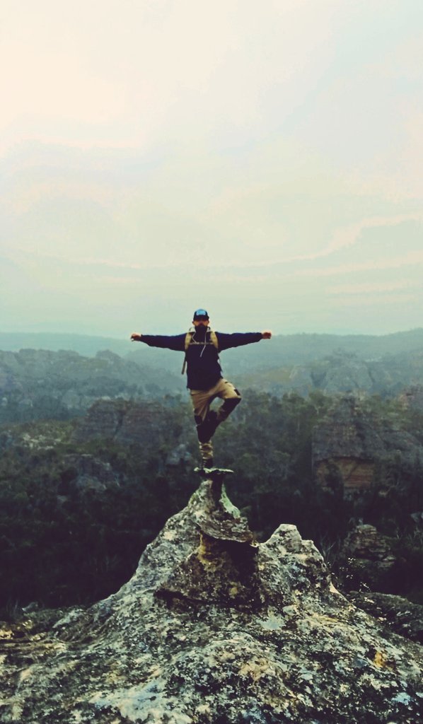 B L A D E R U N N E R tweet media