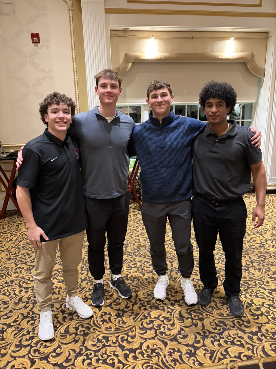 RV Baseball ⚾️ tweet media