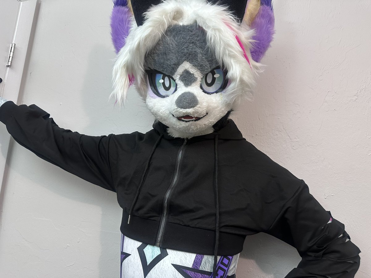 レイです🔜BWS, FWA tweet media