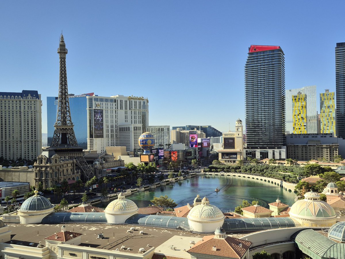 DANIEL OCEAN tweet media