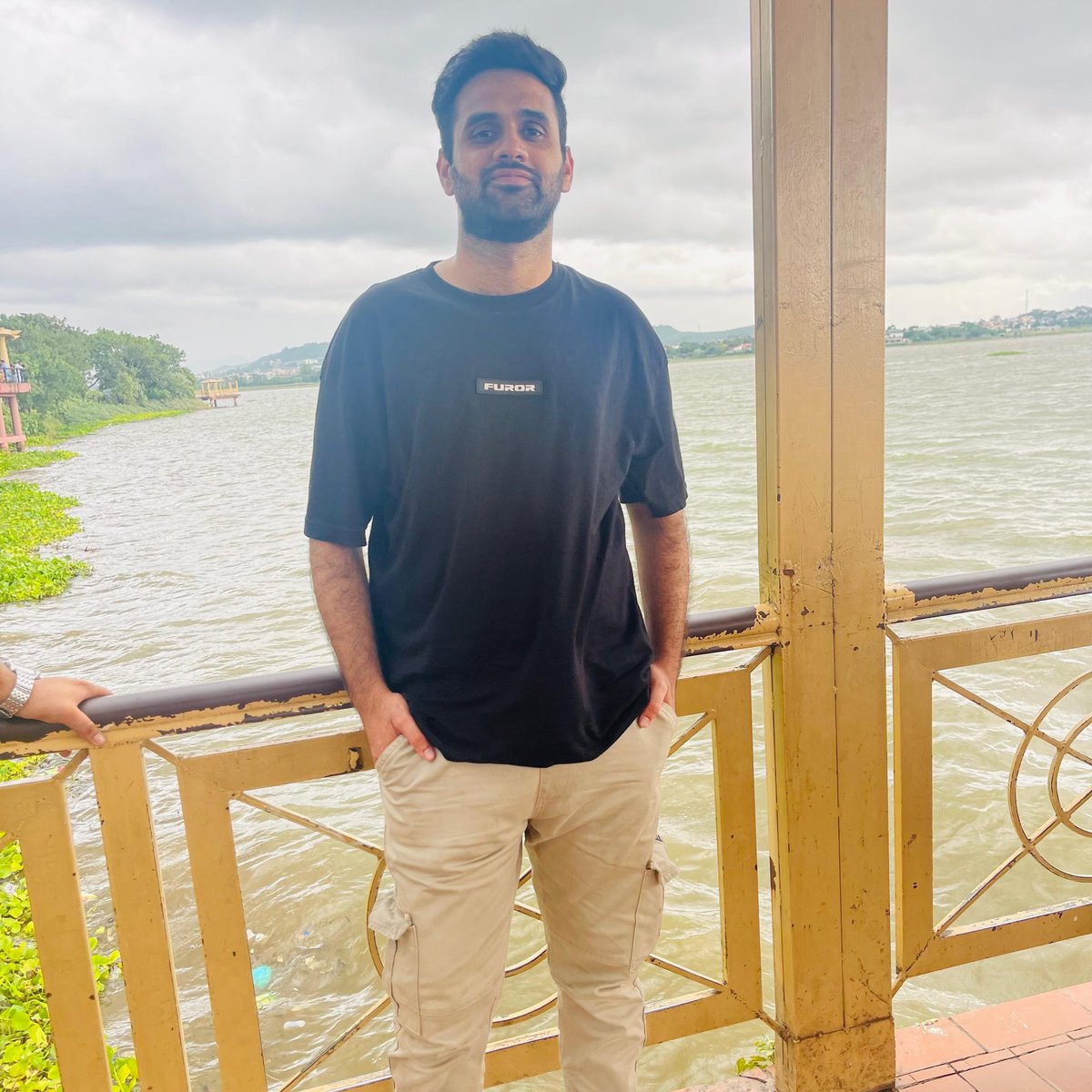 CaptainAWAIS66's tweet photo. #newprofilepic https://t.co/qo8f62sVKb