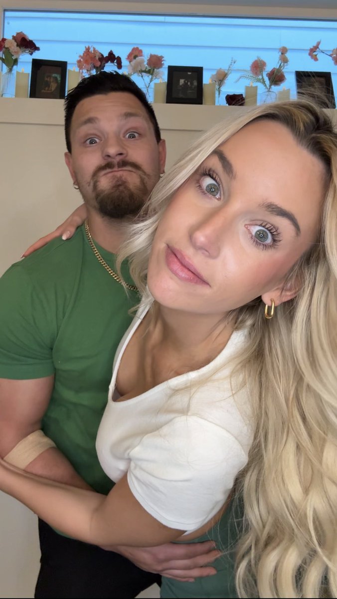 Halie Ray🤍 tweet media