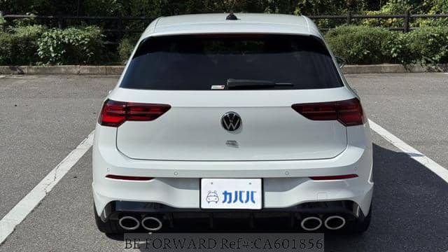 BE FORWARD tweet media