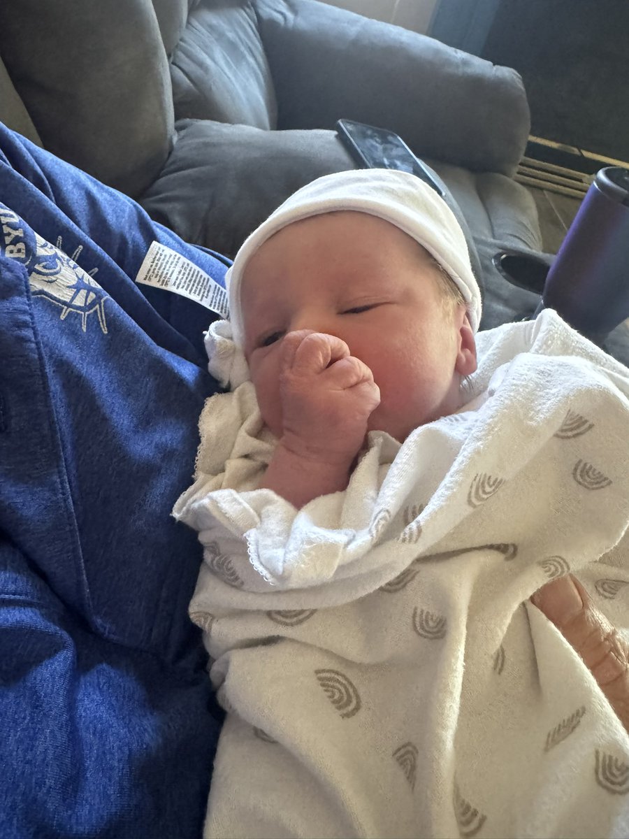 Chris Manning tweet media