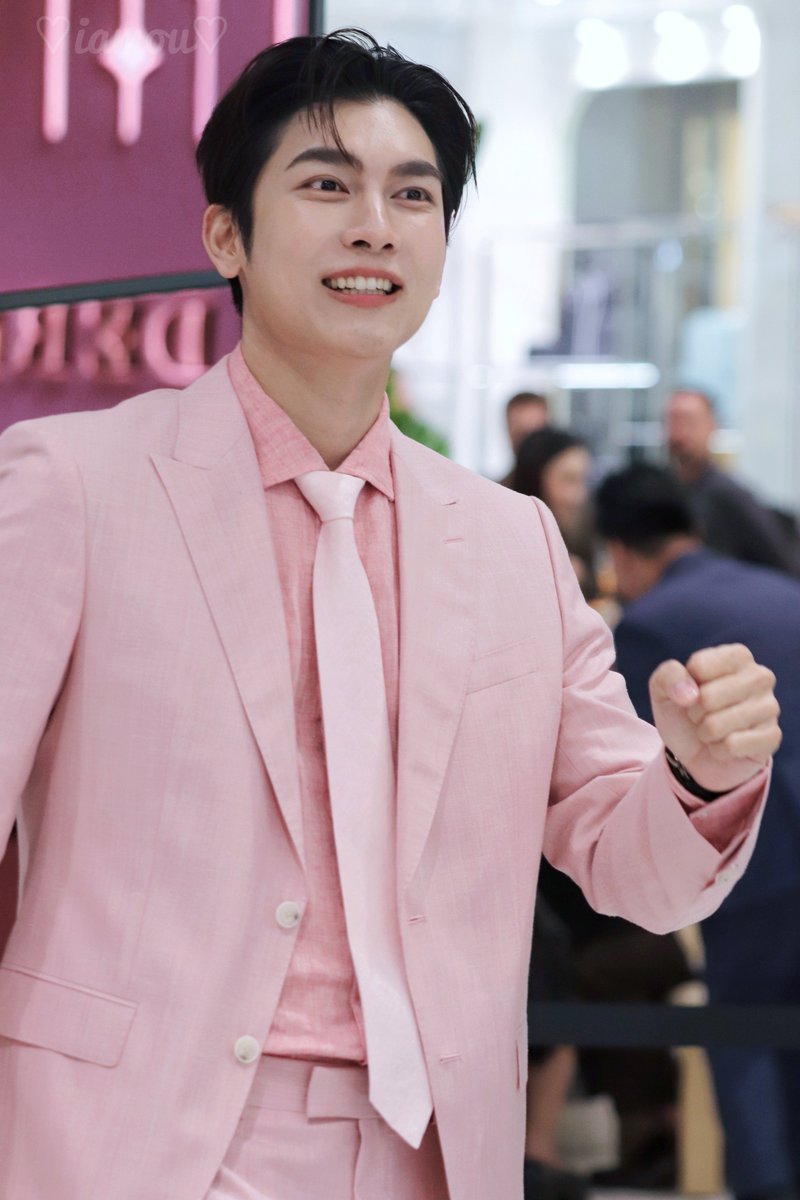 𝕠𝕦_𝕒𝕞_𝕚 tweet media