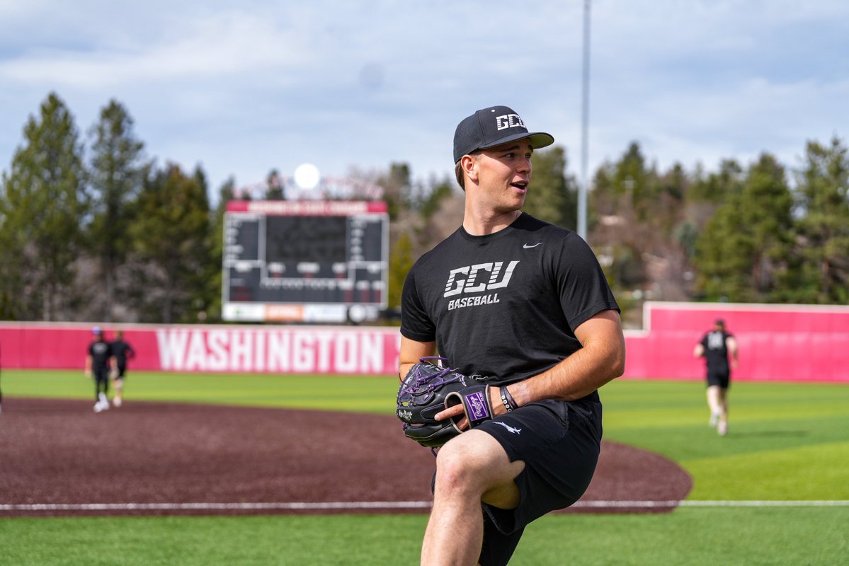 Grand Canyon Baseball tweet media