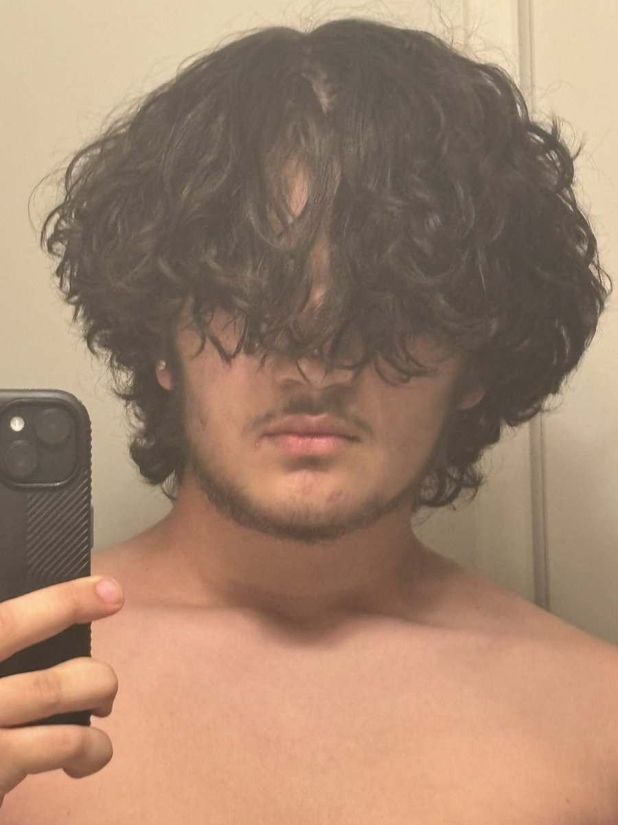 Jaaz, certified vampire tweet media