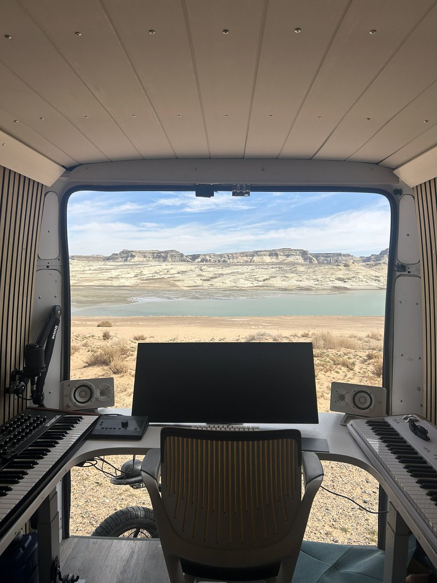 jackLNDN tweet media