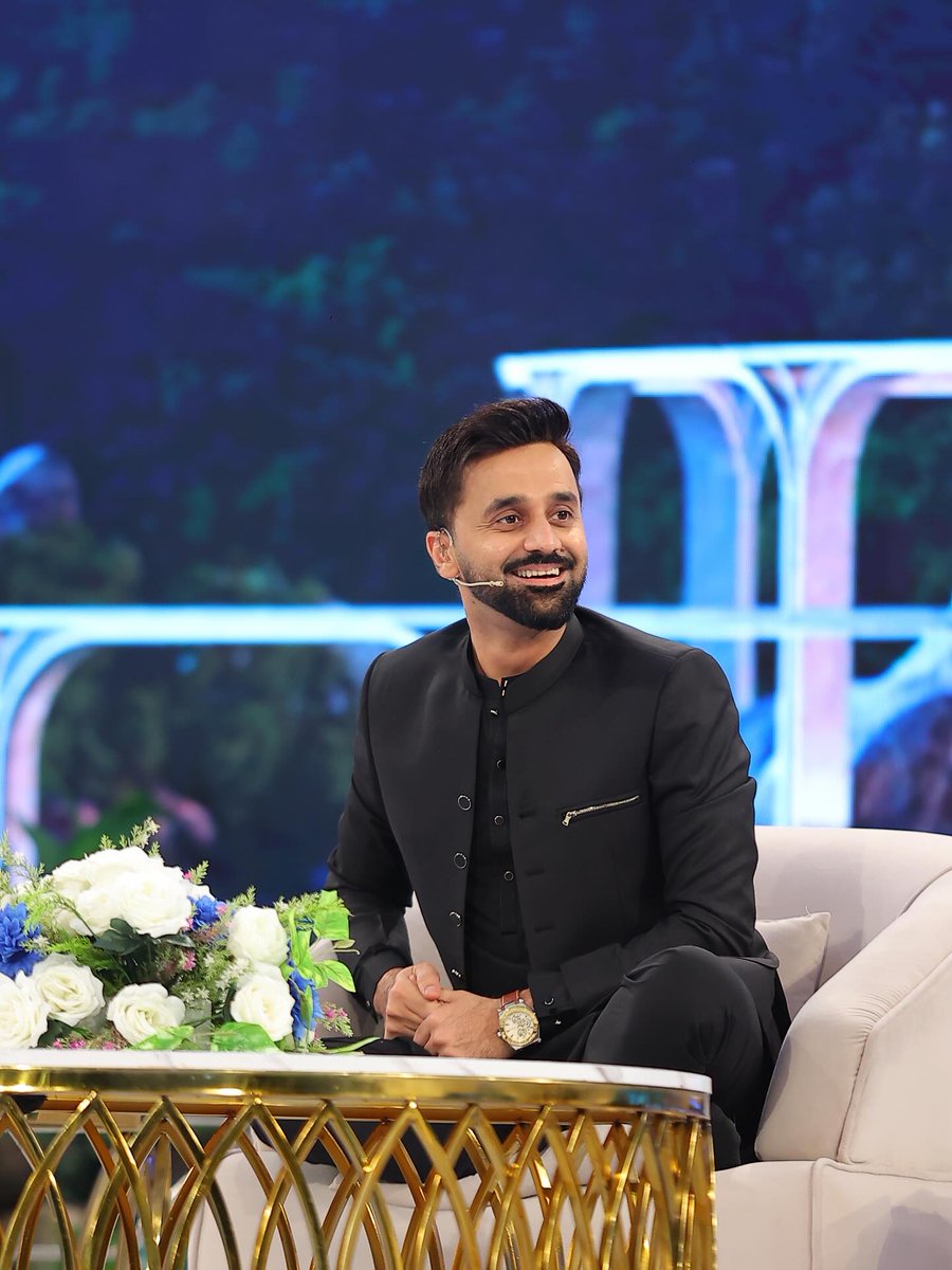 precious_wb's tweet photo. ماشاءاللہ ہمارا چمکتا ہوا ستارہ ✨🖤
اللہ پاک آپ کو ہمیشہ سلامت رکھیں اور بہت ساری خوشیاں اور کامیابیاں عطا فرمائیں آپ ہمیشہ ایسے ہی چمکتے دمکتے رہیں اور ایسے ہی پرنور محفل سجاتے رہیں آمین 🌸 
@WaseemBadami 
#ShaneRamzan2026 https://t.co/wSGseXRhbh