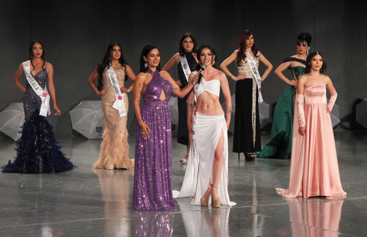 👑✨ La belleza llegó al Auditorio de la Reforma con el certamen Miss Latina.

Una noche llena de elegancia, talento y momentos inolvidables que cautivaron al público. 💫

✨ Cuéntanos, ¿cómo viviste esta experiencia?

#PueblaElLatidoDeMéxico #MissLatina #PorAmorAPuebla