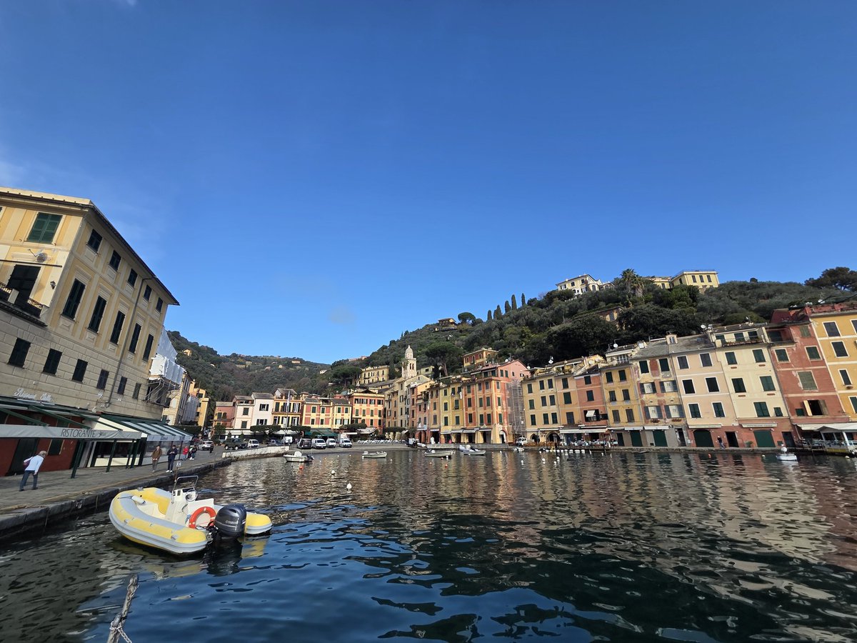 例のアレ: tweet media