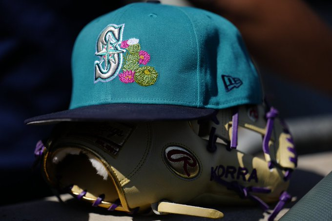 Mariners PR tweet media