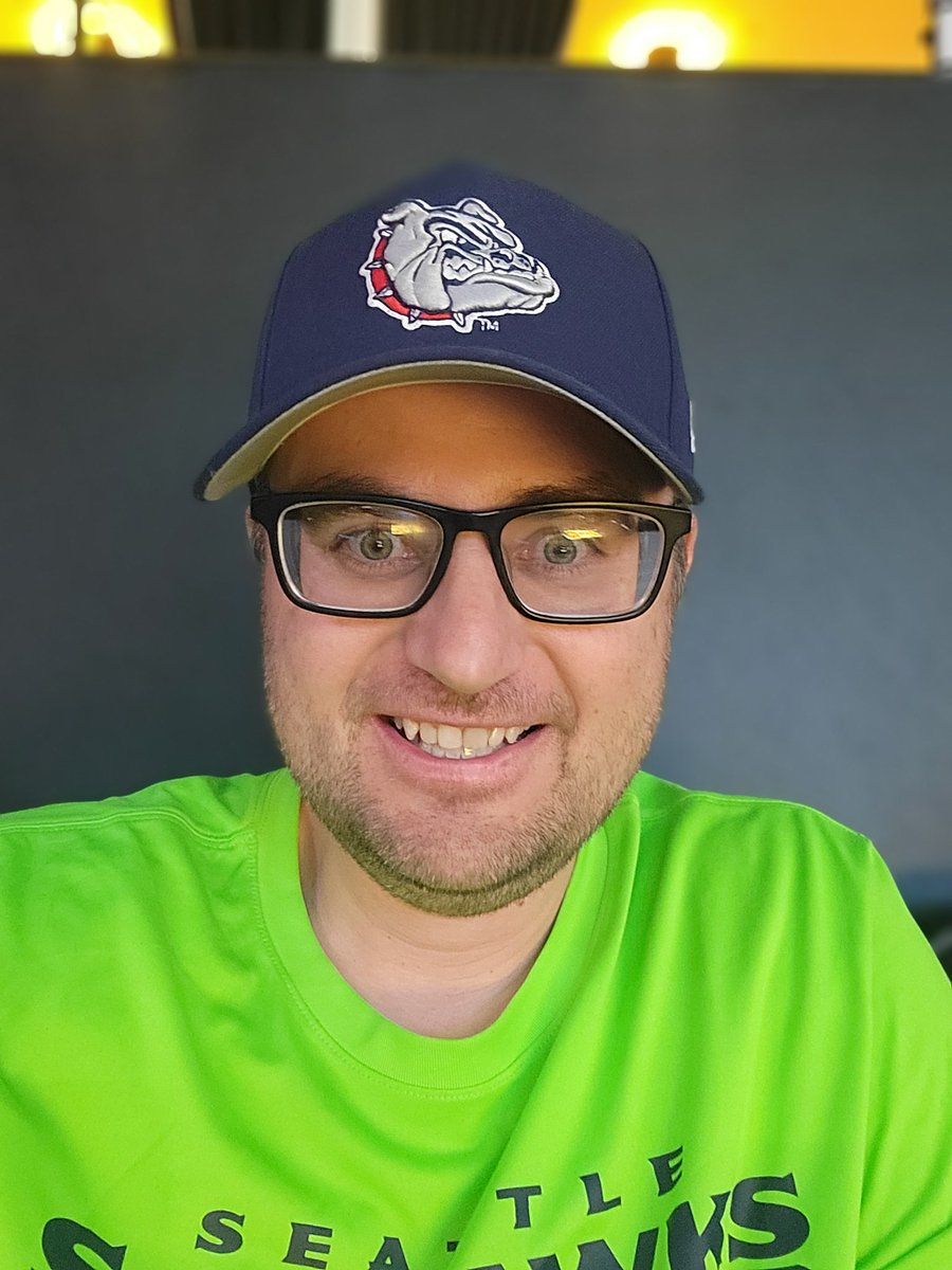 playmaker tweet media