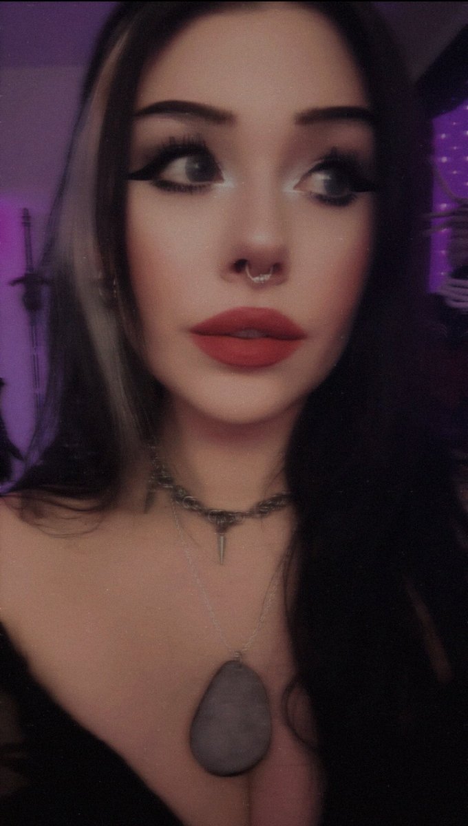 ⚔️Bethany⚔️ tweet media