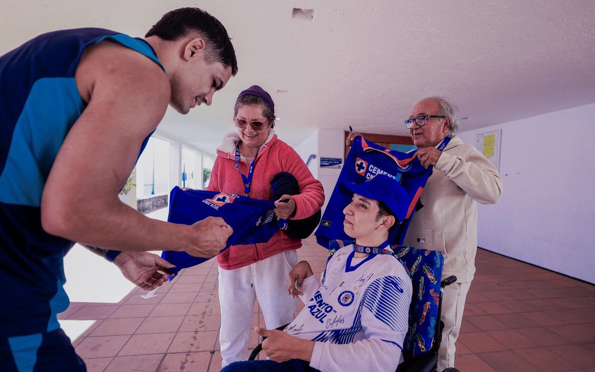CRUZ AZUL tweet media