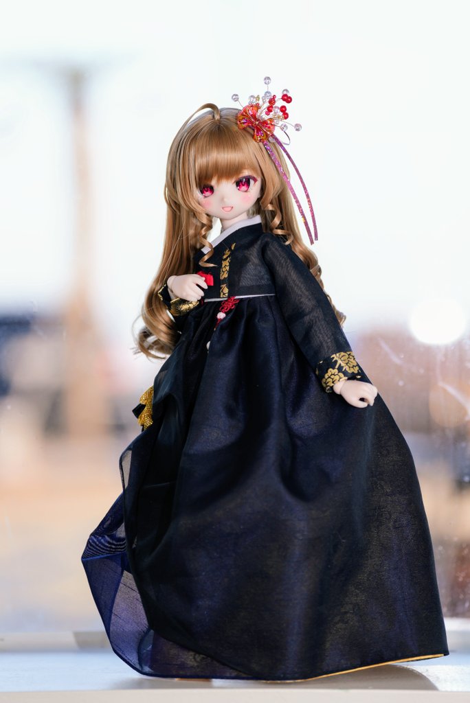 Ellabest tweet media