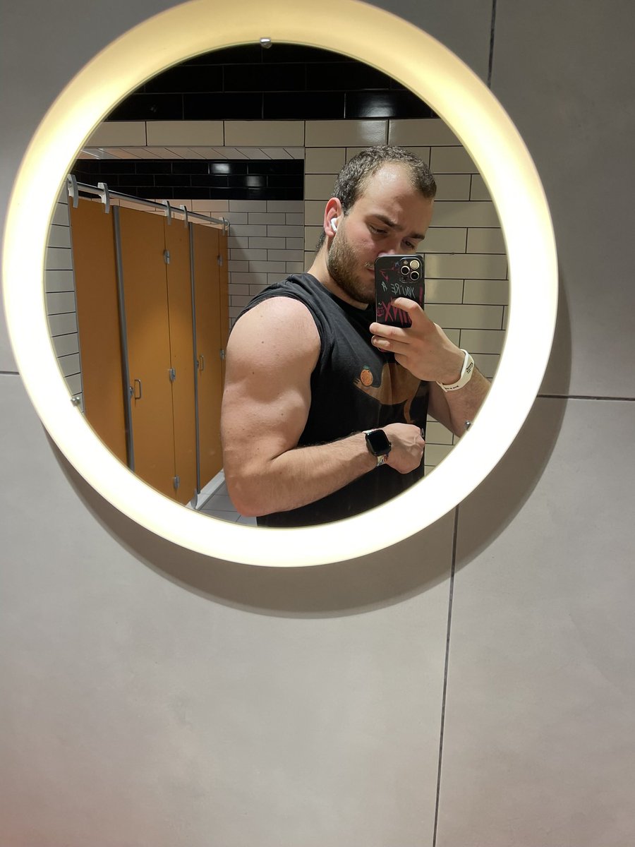 Capybarkass tweet media