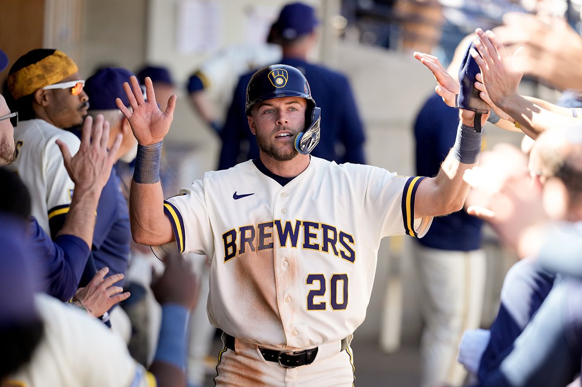 Milwaukee Brewers tweet media