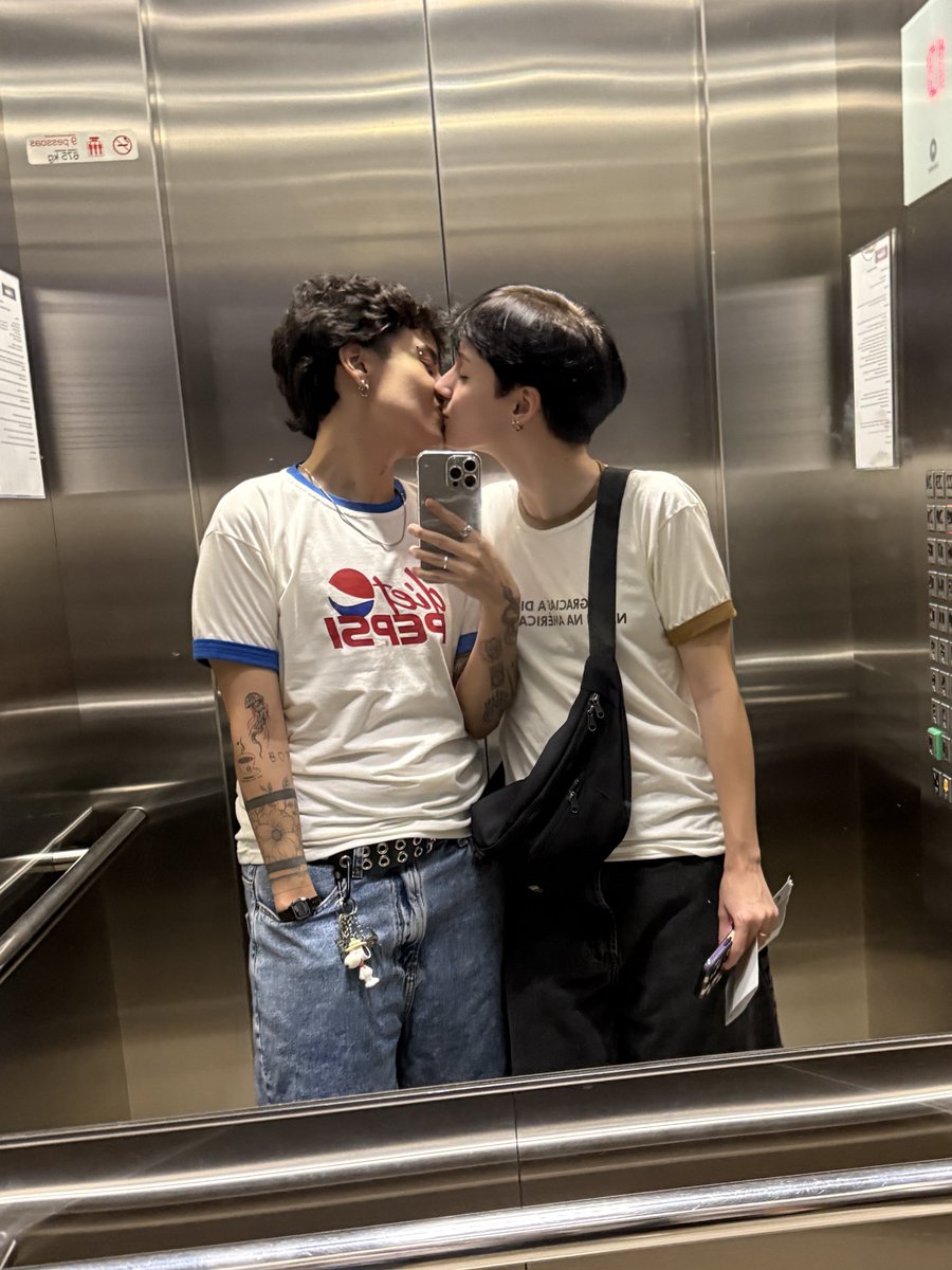 noah louise ⚢ tweet media