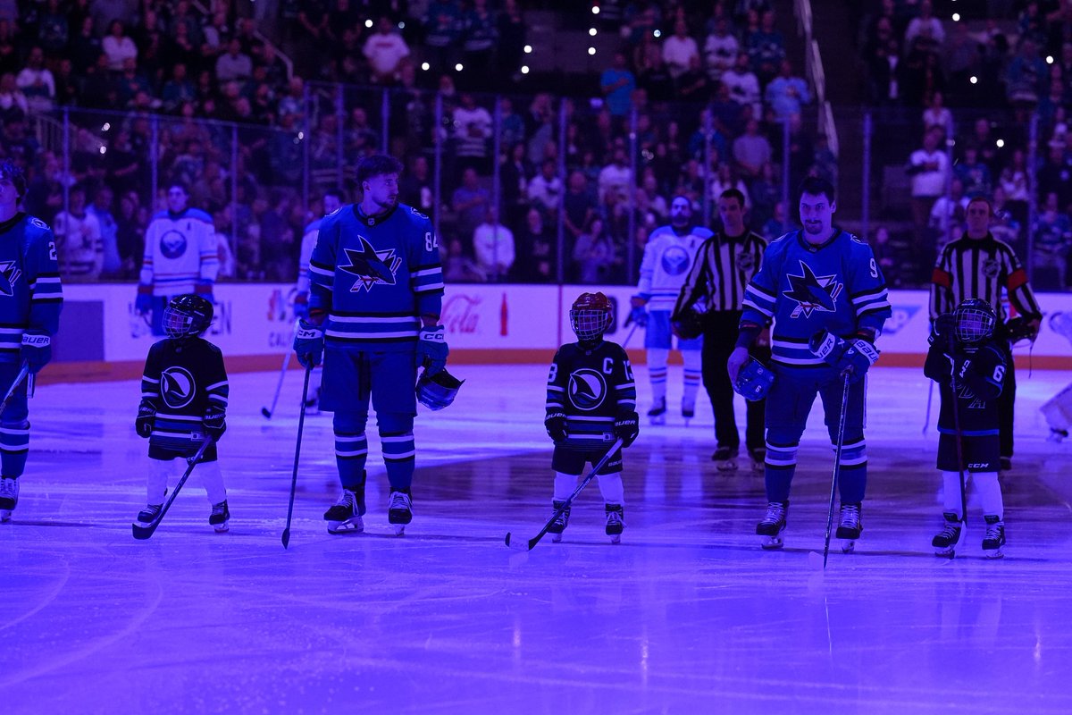 SanJoseSharks's tweet photo. Nothing quite like a San Jose Sharks entrance. https://t.co/bwo0buHnly