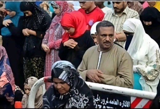alk3aam's tweet photo. 🚨بعد قليل …

فعاليات المصريين السنوية في صلاة العيد. https://t.co/wmchxSjWZ7