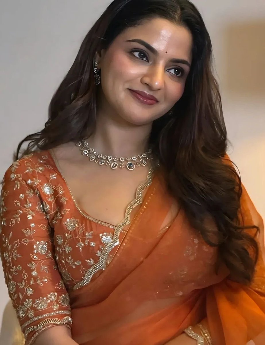 Faves 🐾 tweet media