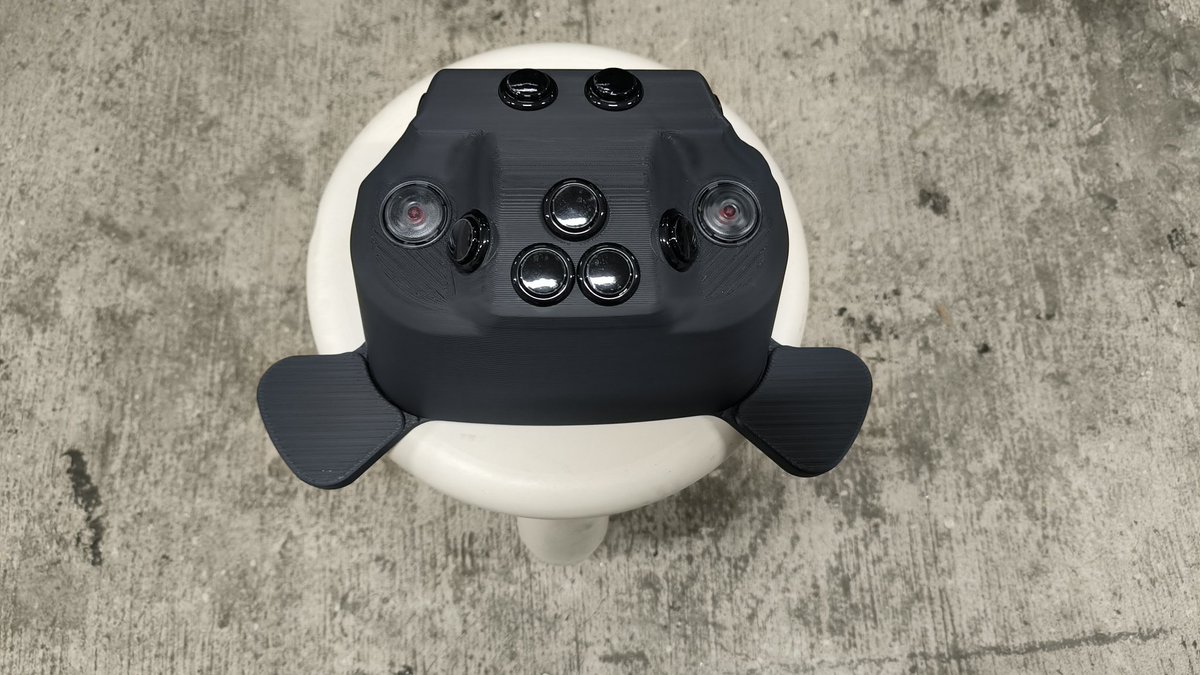 VERTIBOX tweet media