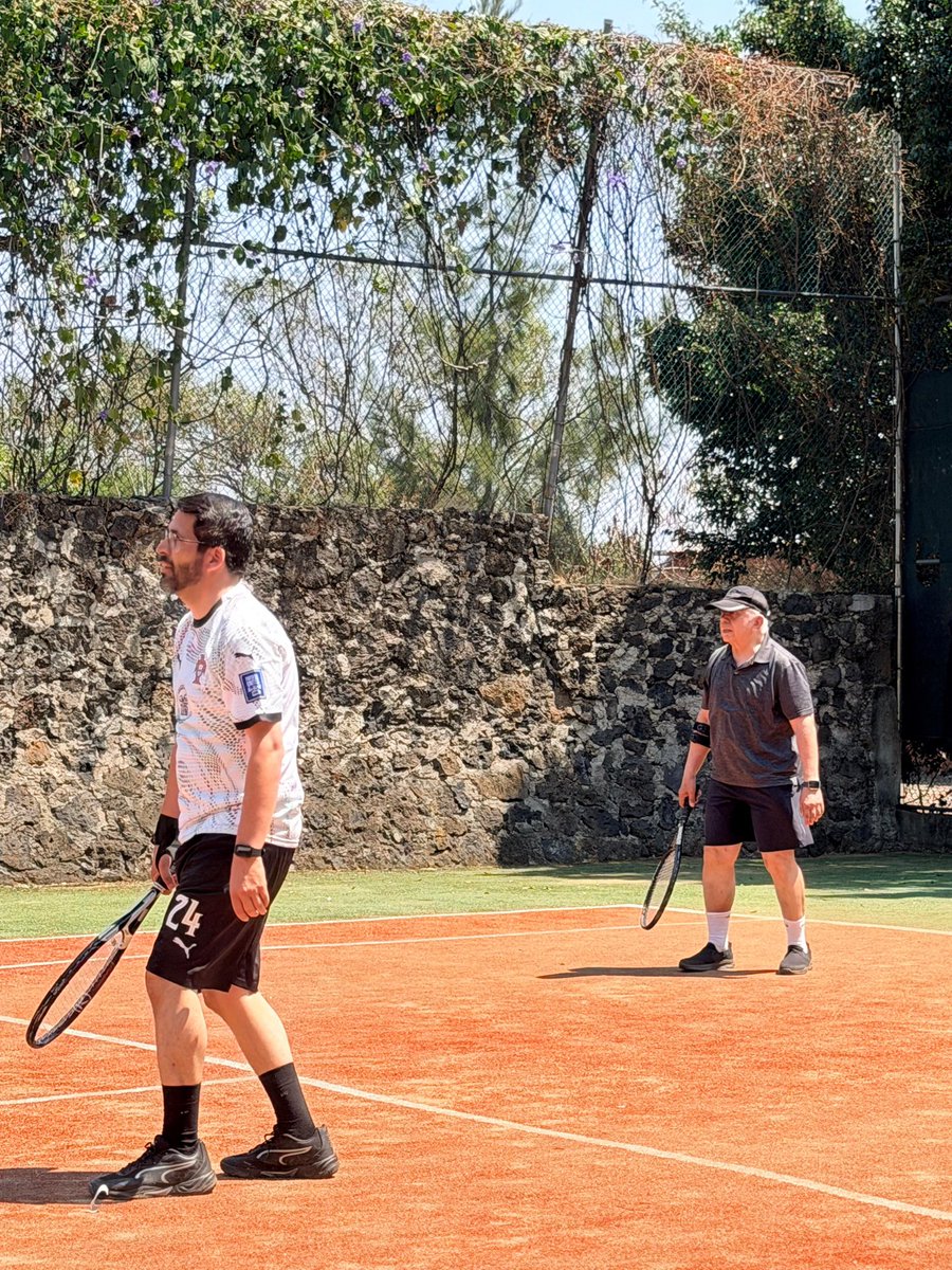 Mons. Ramón Castro tweet media