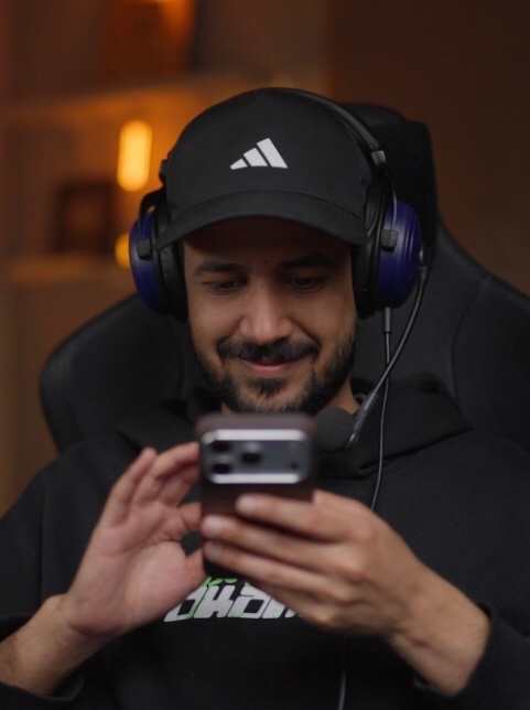 كُل عام وأنتم بخير افضل مجتمع ✨ 
اسأل الله أن يتقبّل منّا ومنكم صالح الأعمال
وأن يُعيدهُ علينا وعليكم بالخير واليُمن والمسرّات✨