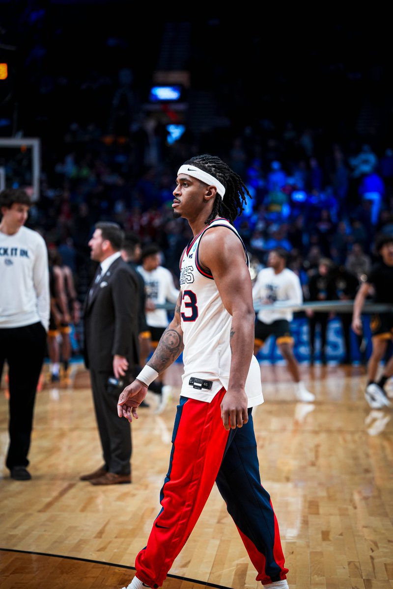 Gonzaga Basketball tweet media