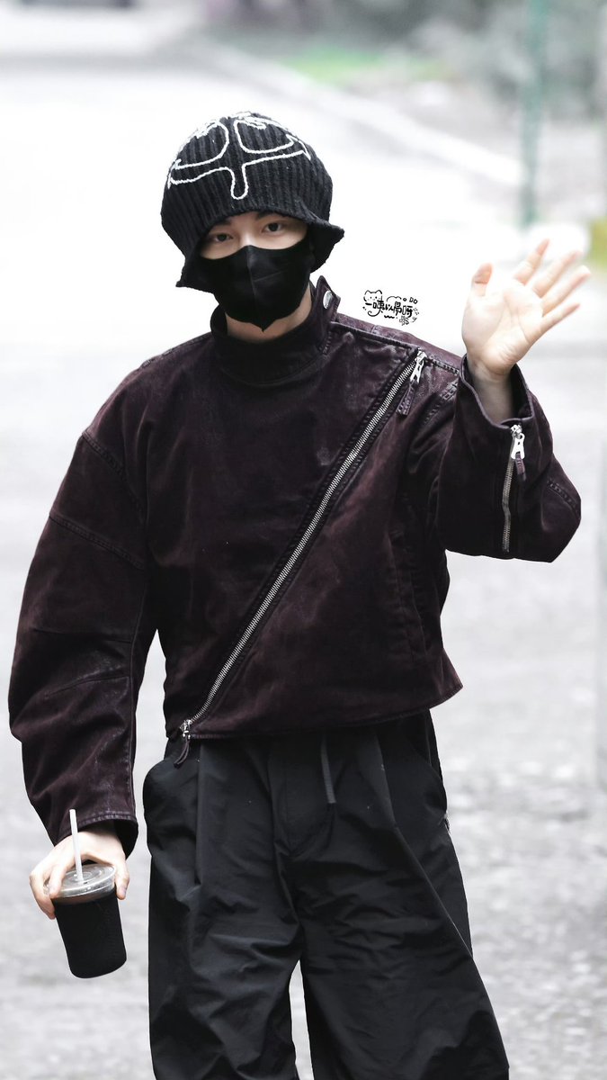 𝐋𝐞𝐞🦄 tweet media