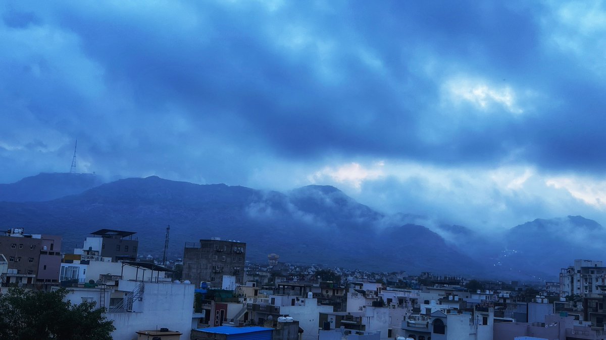 अंकुश tweet media