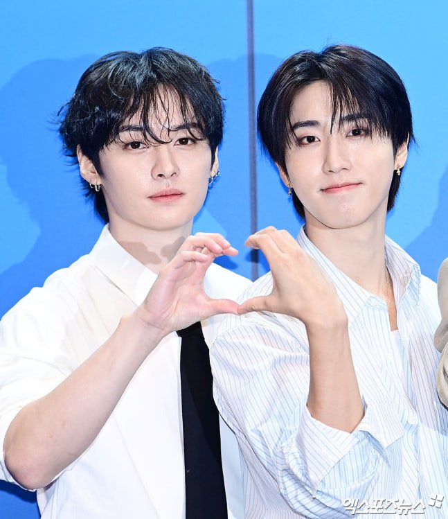 twyla🎐 tweet media